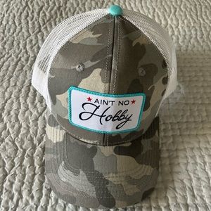 Barstool Sports golf hat.